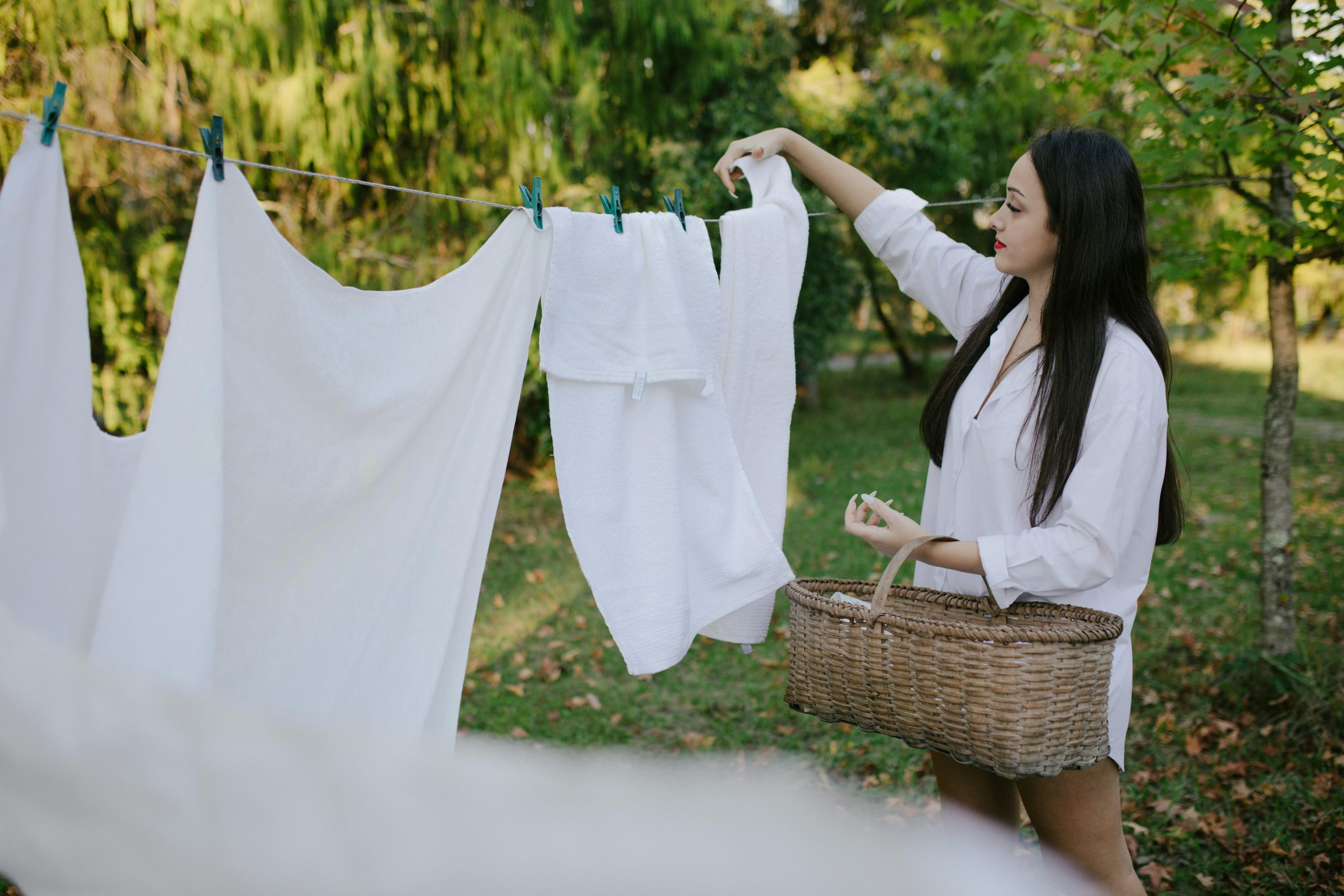 Mastering the Art of Capsule Wardrobes for Effortless Dressing