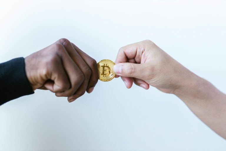 The Future of Cashless Transactions and Digital Wallets